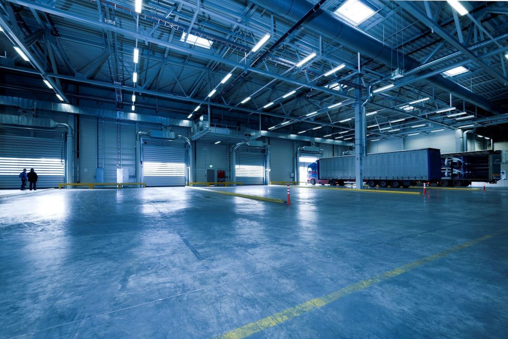 an example of a warehouse and how to avoid stock outs with an IMS
